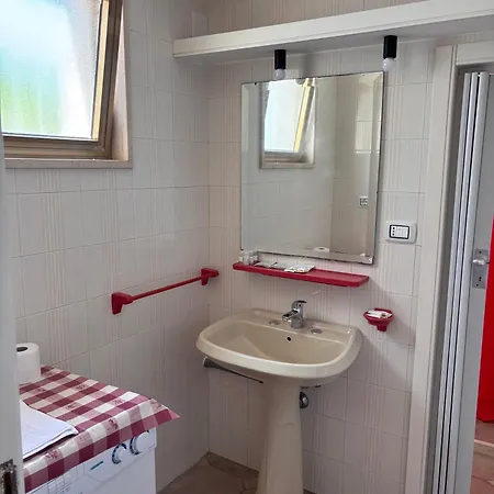 Prim-ore 2 Nyaraló Porto Cesareo